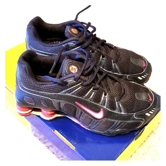 Nike shot turbo III size 5Y